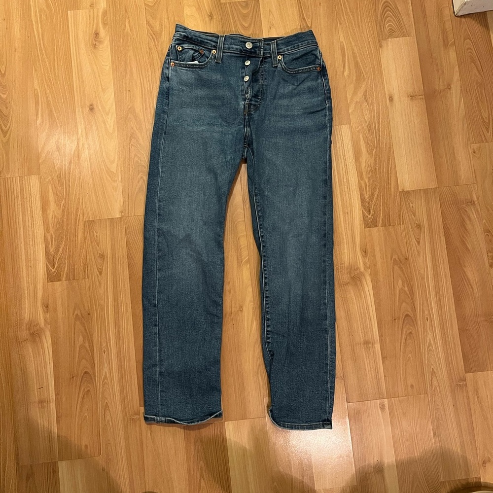 Levi’s Wedgie Straight Jeans